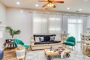 8 Mi to Beach Park: Bakersfield Gem w/ Yard!