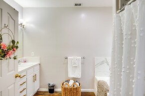 8 Mi to Beach Park: Bakersfield Gem w/ Yard!