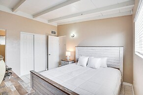 3 Mi to Downtown Tucson: Quiet Condo w/ Yard