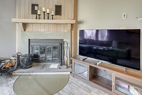 Patio + Pool Access: Wintergreen Resort Getaway!