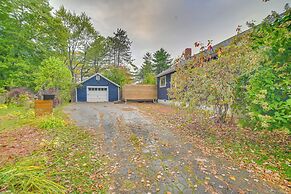 2 Mi to Colby College: Peaceful Home in Waterville