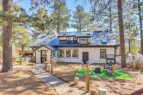 Vintage Farmhouse w/ Hot Tub in Larkspur