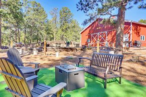 Vintage Farmhouse w/ Hot Tub in Larkspur