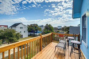 Steps to Beach: Centrally Located OBX Home!