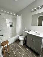 Chic & Cozy Philly Stay in City Center