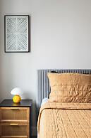 Chic & Cozy Philly Stay in City Center