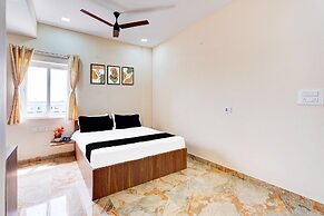 Super Hotel O Radha Residency