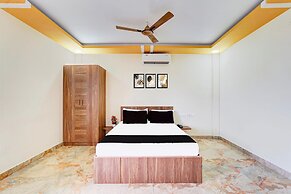 Super Hotel O Radha Residency