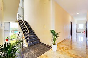 Super Hotel O Radha Residency