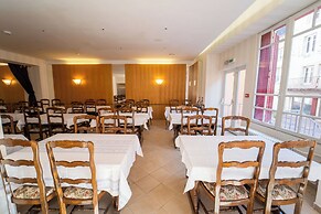 Céline hôtel le miridan