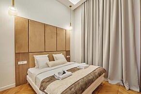Saint Honore Luxury Apartment With AC