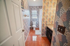 Pondside Perch - Your Waterfront Retreat 3 Bedroom Home