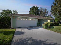 Pondside Perch - Your Waterfront Retreat 3 Bedroom Home