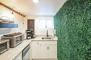 Old Town Perfection With Fire Pit 4 Bedroom Townhouse