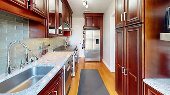 Old Town Perfection With Fire Pit 4 Bedroom Townhouse