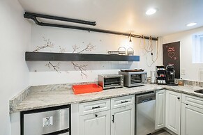 Old Town Perfection With Fire Pit 4 Bedroom Townhouse