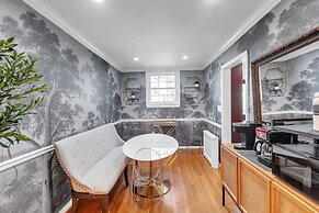 Old Town Perfection With Fire Pit 4 Bedroom Townhouse