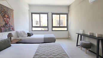 Phaedrus Living Ledras Residences 105