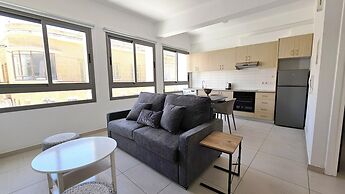 Phaedrus Living Ledras Residences 105