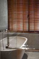 Azora Villa - 3 BR Villa