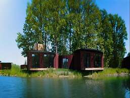 Duplex in Tournai With Lake Views