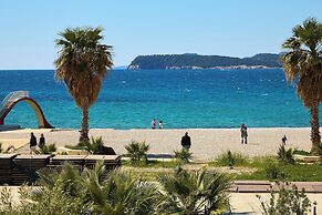 Hedera Estate, Hedera A59