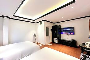 Hoang Gia Hotel Cau Giay