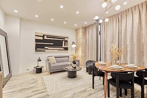 Superb Apartment Invalides St Germain des Pres