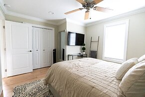 Third Coast Hideaway - Saugatuck - Douglas Downtown Area - Spacious & 