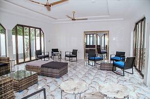 CK Suites Hotel and Apartments