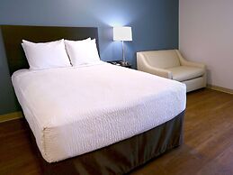 Woodspring Suites Elkhart