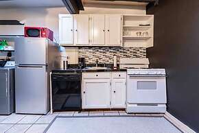 1918 Duplex with Character City Center