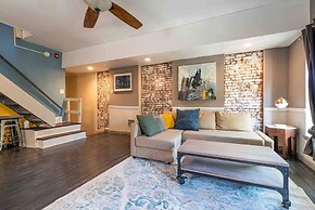 1918 Duplex with Character City Center