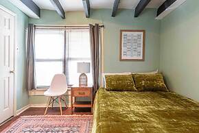 1918 Duplex with Character City Center