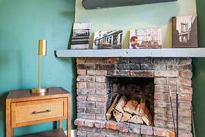 1918 Duplex with Character City Center