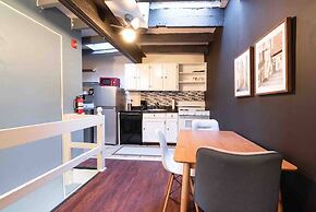 1918 Duplex with Character City Center