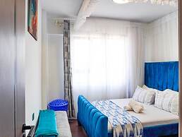 Lux Suites Golden Mango Heights Kilimani
