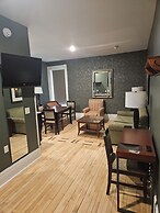 Albany Merchants Hotel
