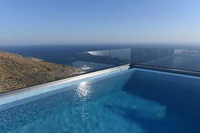 65 Stairs to Heaven Private Pool