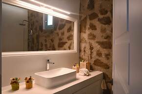 65 Stairs to Heaven Private Pool