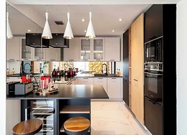 Modern Apartment - 3br- 6P - Palm Beah