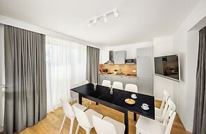 Jimmys Apartments XXL