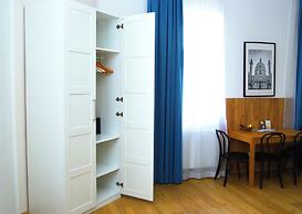 Jimmys Apartments XXL