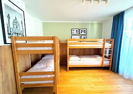 Jimmys Apartments XXL