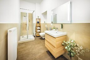 Jimmys Apartments XXL