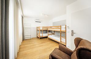 Jimmys Apartments XXL