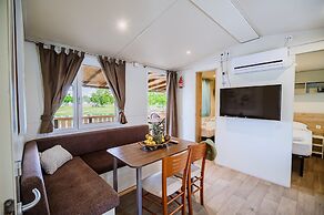 Waterside Retreat Mobile Homes With Thermal Riviera Tickets