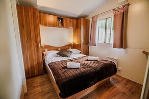 Waterside Retreat Mobile Homes With Thermal Riviera Tickets
