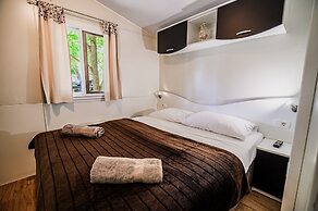 Waterside Retreat Mobile Homes With Thermal Riviera Tickets
