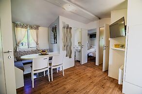 Waterside Retreat Mobile Homes With Thermal Riviera Tickets